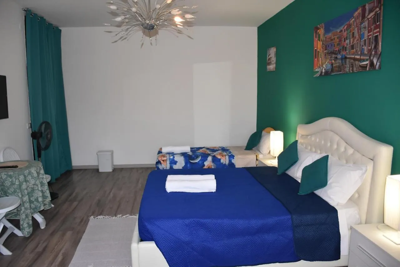 Bed & Breakfast Venice Day Apartment Mestre