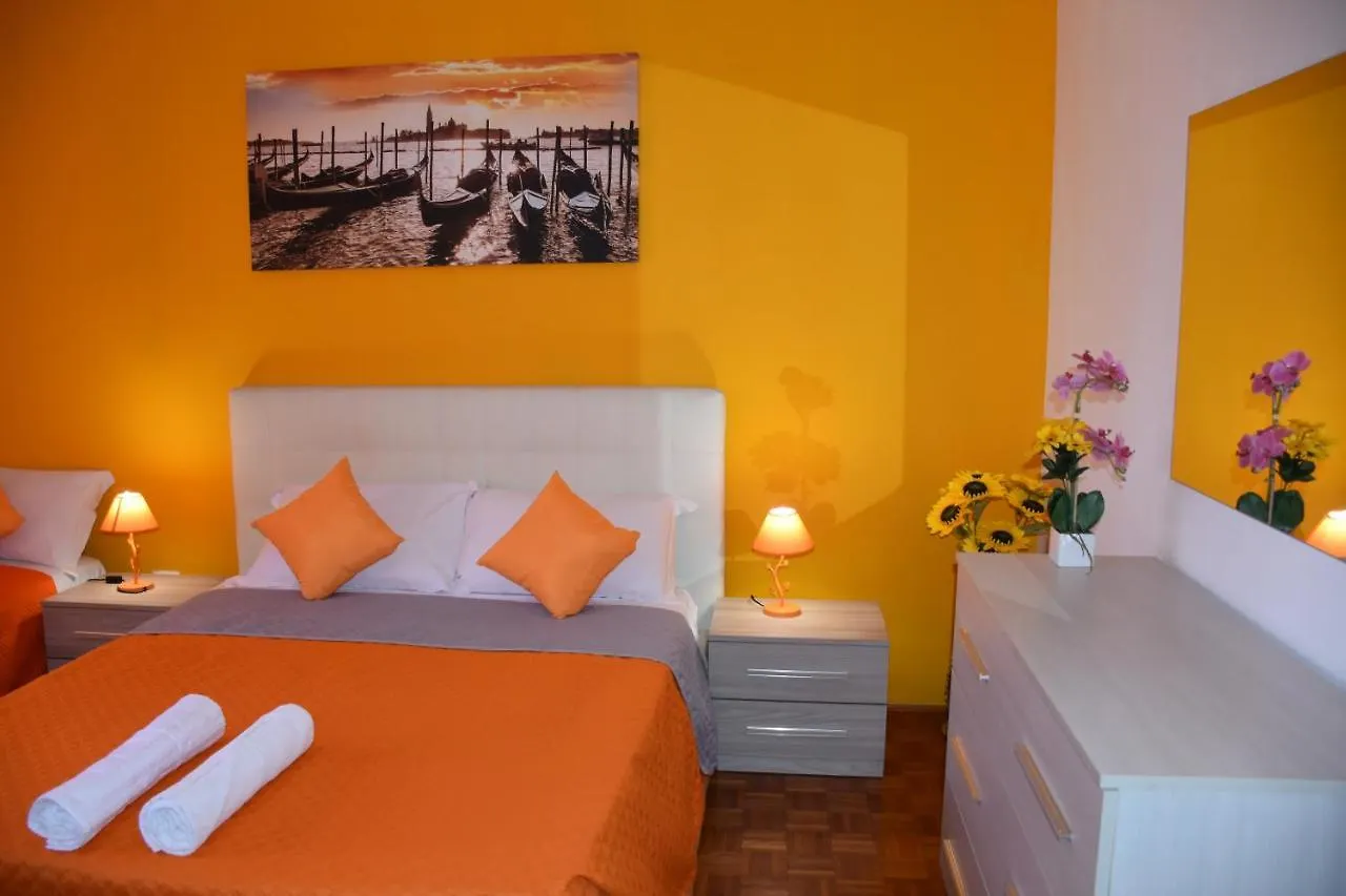 Bed & Breakfast Venice Day Apartment Mestre Italy