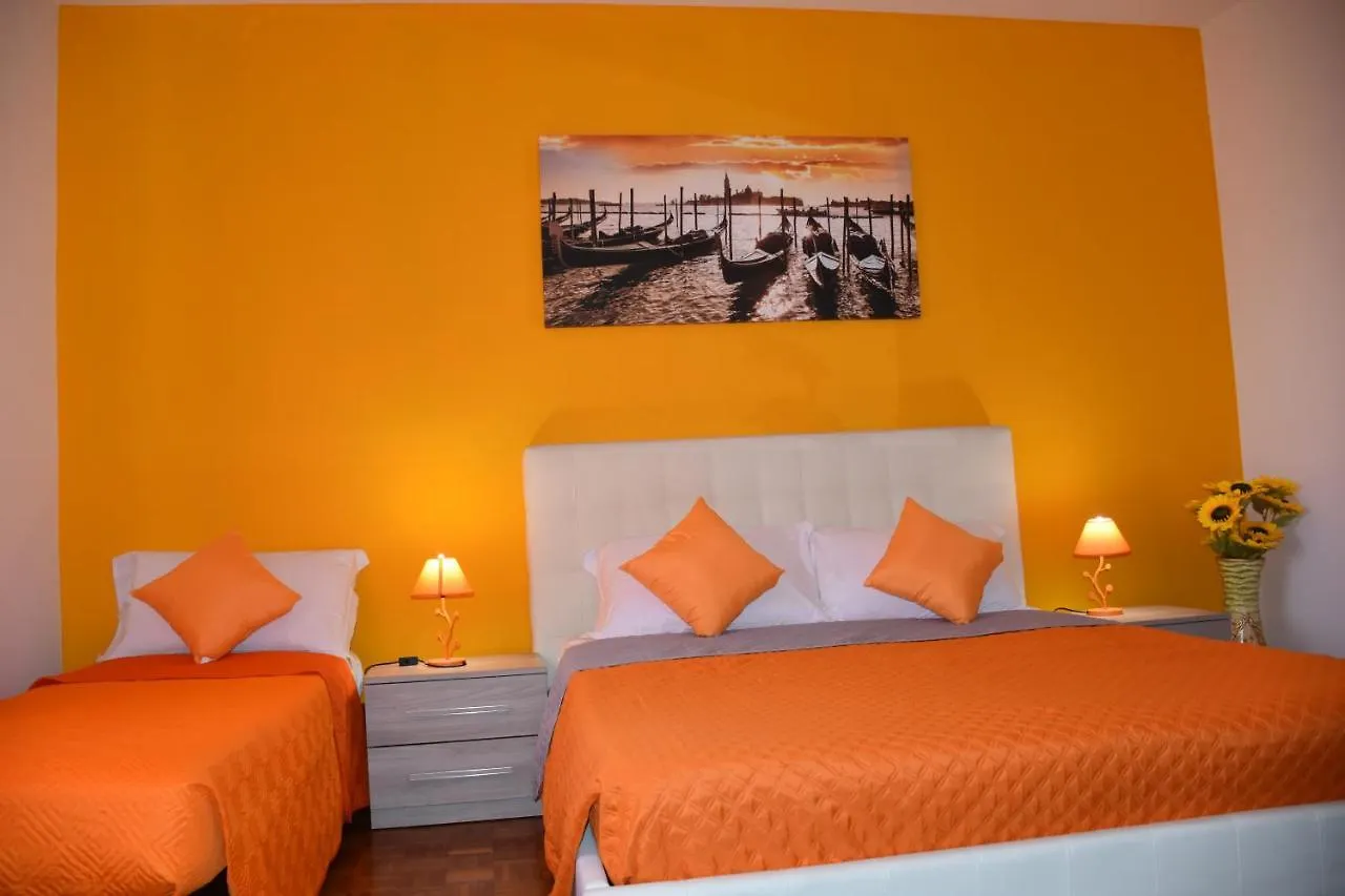 Bed & Breakfast Venice Day Apartment Mestre